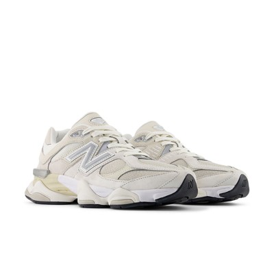 New Balance 9060 U9060WHT「シーソルト ムーンビーム」レトロランニングシューズ - 通気性ダッドスニーカー