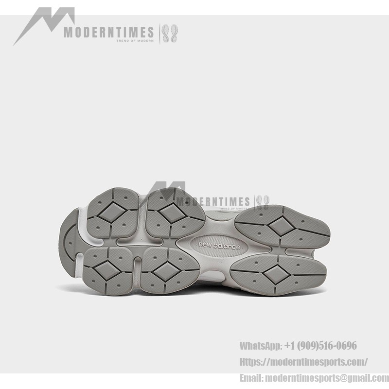 New Balance 9060 U9060JGR – シルバーメタリックグレー ダッドスニーカー New Balance 9060 U9060JGR シルバーメタリックグレー レトロランニングシューズ