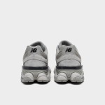 New Balance 9060 U9060JGR – シルバーメタリックグレー ダッドスニーカー New Balance 9060 U9060JGR シルバーメタリックグレー レトロランニングシューズ