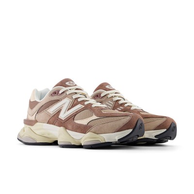 New Balance 9060「Sparrow」U9060EEH レトロランニングシューズ – 通気性抜群のトレンドダッドスニーカー