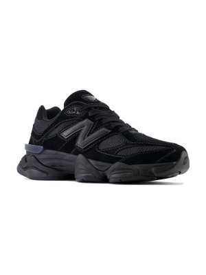 New Balance 9060「Triple Black」U9060BPM レトロランニングシューズ – オールブラックのスタイリッシュなダッドスニーカー