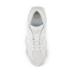 New Balance 9060「Triple White」U9060NRJ – ミニマルダッドスニーカー New Balance 9060「Triple White」U9060NRJ レトロランニングシューズ – シンプル & おしゃれ