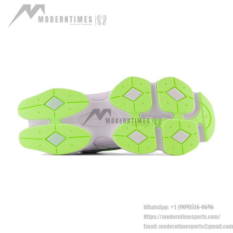 New Balance 9060 ホワイト&タロー スニーカー U9060AGT New Balance 9060 ホワイト&タロー スニーカー U9060AGT 側面ビュー