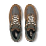 New Balance 990V6 x Carhartt WIP Khaki M990CH6 – Comfortable and Stylish Suede Mesh Sneakers New Balance 990V6 x Carhartt WIP Khaki M990CH6 Sneaker – Premium Suede Mesh Construction in Khaki