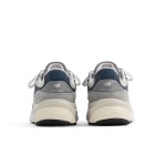 New Balance 990v6 Made in USA Grey Navy U990TC6 – Comfortable and Stylish Suede Mesh Sneakers New Balance 990v6 Made in USA Grey Navy U990TC6 – Premium Suede and Mesh Sneakers in Grey and Navy