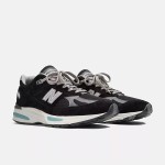New Balance 991v2 U991BK2 – Premium Black and Grey Suede Sneakers for Everyday Comfort New Balance 991v2 Made in UK Black Grey U991BK2 – Premium Suede & Mesh Sneakers for Comfort and Style