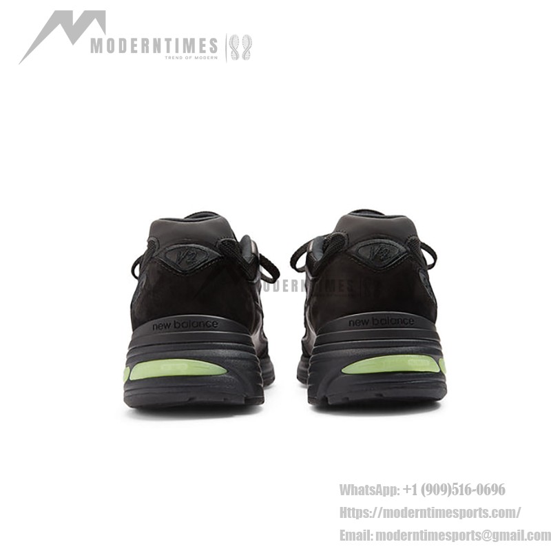 New Balance 991v2 U991LD2 – スタイルとサポートのためのブラックスエードスニーカー New Balance 991v2 Made in UK London Marathon U991LD2 – プレミアムブラックスエード&メッシュスニーカーで快適さ