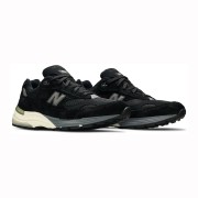 New Balance M992BL Black Sneakers | Men's & Women's Running Shoes