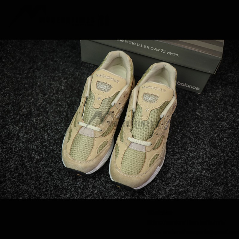 New Balance M992TN Brown Sneakers – NB992 Series Lifestyle Shoe New Balance M992TN Brown Sneakers Front View – Unisex NB992 Running Shoes