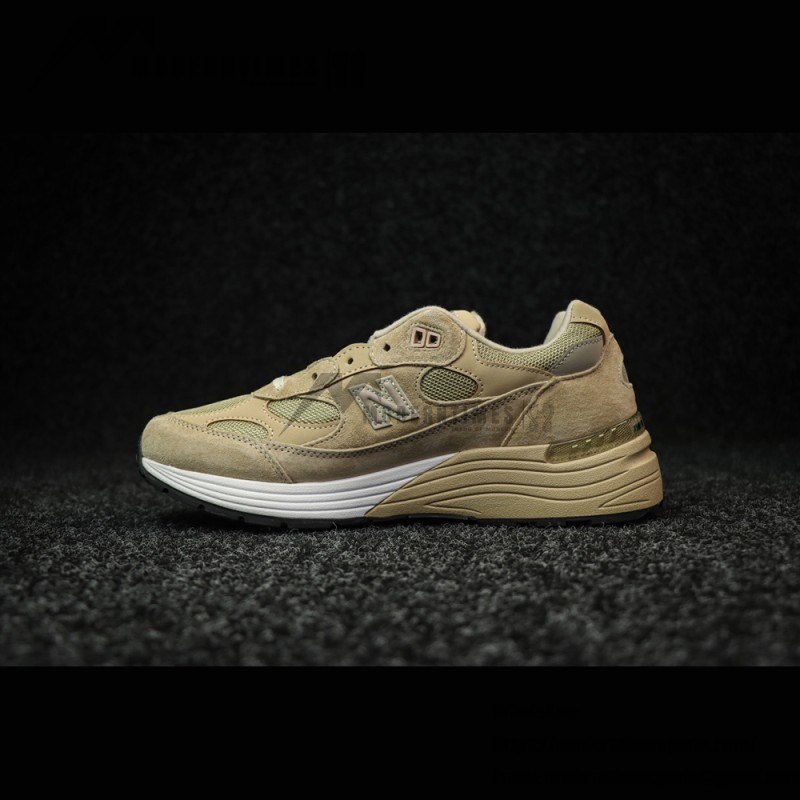 New Balance M992TN Brown Sneakers – NB992 Series Lifestyle Shoe New Balance M992TN Brown Sneakers Front View – Unisex NB992 Running Shoes