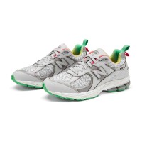 New Balance GANNI x 2002R Raincloud M2002RGD – 究極の快適さとスタイルを提供するプレミアムスエード＆メッシュスニーカー