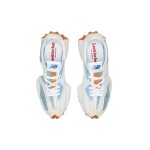 New Balance x Levi’s 327 ライトウォッシュデニム WS327LVA スニーカー New Balance x Levi’s 327 ライトウォッシュデニムレトロスニーカー