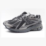 New Balance 1906R ブラックシルバー スニーカー – クラシック & 通気性抜群 New Balance 1906R ブラックシルバー レトロ ランニングシューズ - M1906RES