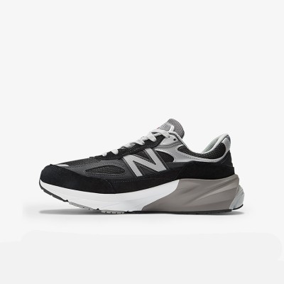 New Balance 990v6 Made in USA ブラック＆グレー M990BK6 – プレミアムスエード＆メッシュスニーカーで最高の快適さとスタイル