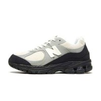 New Balance The Basement x 2002R 'Stone Grey' M2002RBA – シックなグレーとブラックのスエード＆メッシュスニーカー