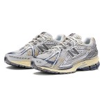 New Balance thisisneverthat x 1906R 限定ストリートウェアスニーカー New Balance thisisneverthat x 1906R Downtown Run レトロスニーカー – スタイリッシュで快適