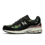 New Balance x A Bathing Ape 2002R 'Apes Together Strong' Black Camo M2002RBF – スタイリッシュなスエード&メッシュスニーカー New Balance x A Bathing Ape 2002R 'Apes Together Strong' Black Camo M2002RBF スニーカー – カモスエードとメッシュデザイン