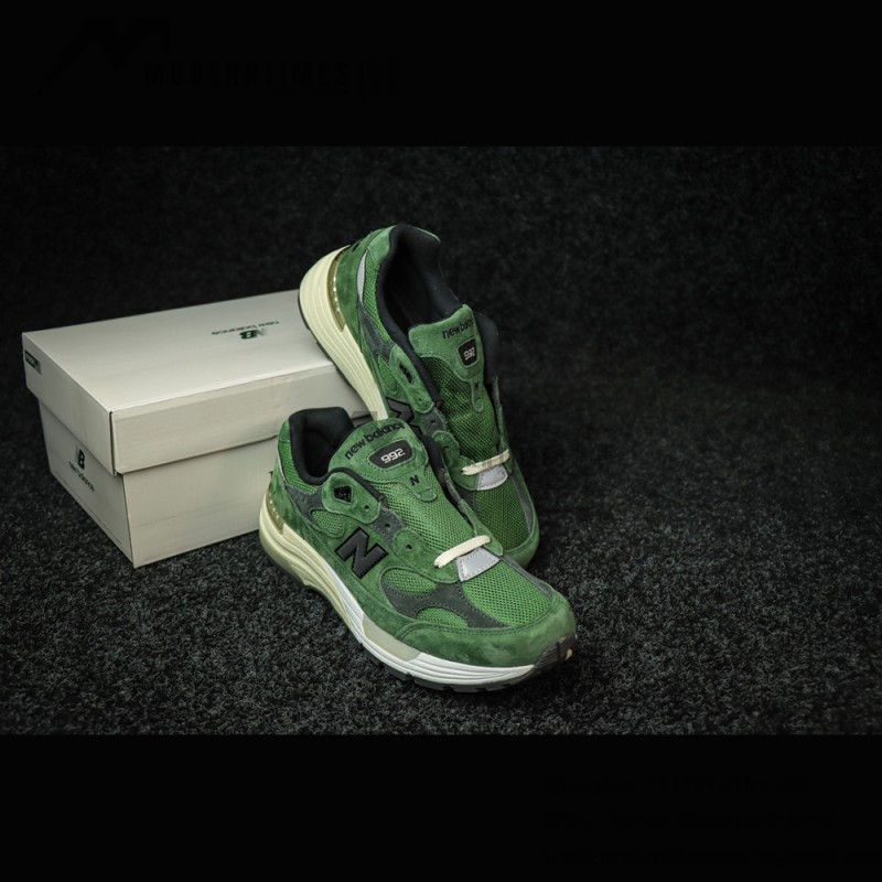 New Balance M992JJ x JJJJound Mossy Green – Exclusive Unisex Sneakers New Balance M992JJ x JJJJound Mossy Green Sneakers Front View – NB992 Collaboration