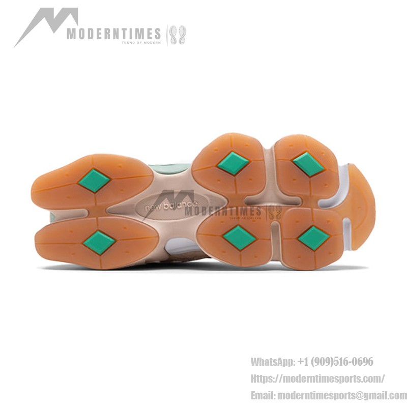 New Balance x Joe Freshgoods 9060 Penny Cookie Pink U9060JF1 New Balance x Joe Freshgoods 9060 Penny Cookie Pink U9060JF1 側面ビュー