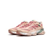 New Balance x Joe Freshgoods 9060 Penny Cookie Pink Limited Edition Sneakers U9060JF1, Stylische und Bequeme Freizeitschuhe, Sanfte Pink Farbgestaltung, Langlebig und Bequem New Balance x Joe Freshgoods 9060 Penny Cookie Pink Limited Edition Sneakers U9060JF1, Stylische und Bequeme Freizeitschuhe, Sanfte Pink Farbgestaltung, Langlebig und Bequem