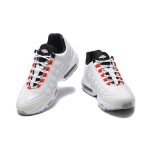Nike Air Max 95 DQ0268-002 メンズ ランニングシューズ クッション付き Nike Air Max 95 DQ0268-002 メンズ クラシックランニングシューズ、スタイリッシュなデザイン、快適なクッション性