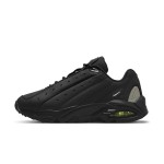 ナイキ × ドレイク Hot Step Air Terra Nocta トリプルブラック DH4692-001 ナイキ × ドレイク Hot Step Air Terra Nocta トリプルブラック DH4692-001 スニーカー 正面ビュー
