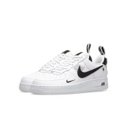 Nike Air Force 1 LV8 Utility AJ7747-100 - ブラックスウッシュとモダンなユーティリティデザインが特徴のスタイリッシュなホワイトスニーカー