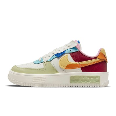 Nike Air Force 1 Fontanka 'St. Petersburg Raves' DO6719-100 - カラフルなパッチワーク アート風ロートップスニーカー