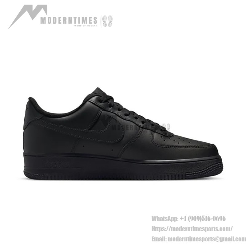 Nike Air Force 1 Low 'トリプル ブラック' - スタイリッシュなオールブラック Nike Air Force 1 Low 'トリプル ブラック' - ミニマルなデザインのオールブラック スニーカー