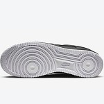 Nike Air Force 1 Low 'ブラック & ホワイト' - 洗練された黒のスニーカーと白のディテール Nike Air Force 1 Low 'ブラック & ホワイト' - 黒のスニーカーと白のアクセント