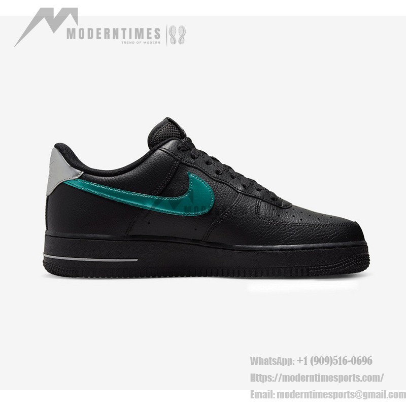 Nike Air Force 1 Low FD0654-001 スニーカー Nike Air Force 1 Low FD0654-001 - 黒レザースニーカー、エメラルドグリーンのスウッシュ付き
