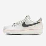 Nike Air Force 1 Low FN8892-191 - クリームスニーカーとブラックスウッシュ Nike Air Force 1 Low FN8892-191 - クリーム色のスニーカー、テクスチャードブラックスウッシュとオレンジアクセント