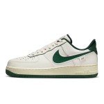 Nike Air Force 1 Low "Pine Green" FV0392-100 スニーカー Nike Air Force 1 Low "Pine Green" FV0392-100 - ホワイト&グリーンスニーカー