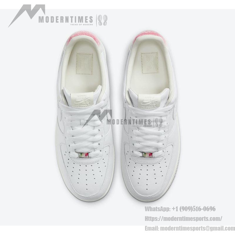 Nike Air Force 1 Low 'GOT 'EM' - ホワイトとピンクグラデーションスニーカー Nike Air Force 1 Low 'GOT 'EM' DC3287-111 - ピンクグラデーションヒール付きホワイトレザースニーカー