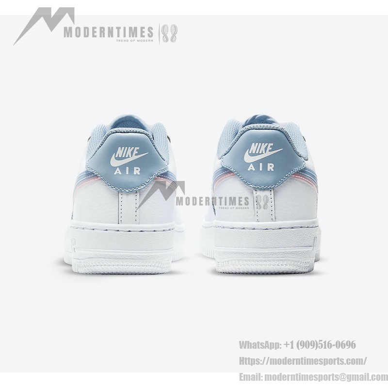 Nike Air Force 1 Low GS 'Double Swoosh' CW1574-100 - スタイリッシュなホワイトスニーカー Nike Air Force 1 Low GS 'Double Swoosh' CW1574-100 - パステルピンクとブルースウッシュのホワイトスニーカー