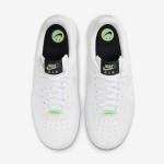 ナイキ エア フォース 1 ロー 'Have A Nike Day' - ホワイト & ネオングリーン ナイキ エア フォース 1 ロー 'Have A Nike Day' - 透明なスウッシュとネオングリーンソールを備えたホワイトスニーカー