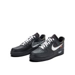 Nike Air Force 1 Low OFF-WHITE "MoMA" AV5210-001 Nike Air Force 1 Low OFF-WHITE "MoMA" AV5210-001 - メタリックスウッシュ付きブラックスニーカー