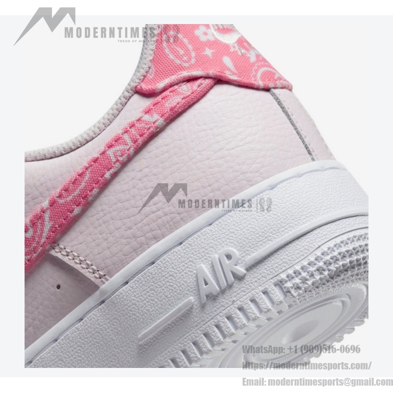 ナイキ エア フォース 1 ロー "Pink Paisley" FD1448-664 - フェミニンでスタイリッシュ ナイキ エア フォース 1 ロー "Pink Paisley" FD1448-664 - ペイズリースウッシュが特徴のピンクレザー
