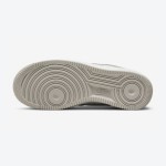 ナイキ エア フォース 1 ロー "Reflective Swooshes" DR7857-101 - モダンなストリートウェア ナイキ エア フォース 1 ロー "Reflective Swooshes" DR7857-101 - リフレクティブスウッシュ付きオフホワイトレザー