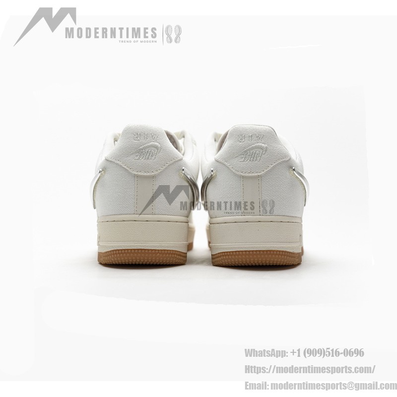 Nike Air Force 1 Low x Travis Scott 'Sail' - シルバースウッシュキャンバススニーカー Nike Air Force 1 Low x Travis Scott 'Sail' AQ4211-100 - 取り外し可能なシルバースウッシュ付きキャンバススニーカー