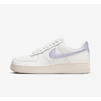 ナイキ エア フォース 1 ロー WMNS "Oxygen Purple" DV7470-100 - ホワイト＆ラベンダーカラーのミニマルスニーカー