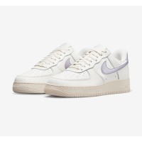ナイキ エア フォース 1 ロー WMNS "Oxygen Purple" DV7470-100 - ホワイト＆ラベンダーカラーのミニマルスニーカー