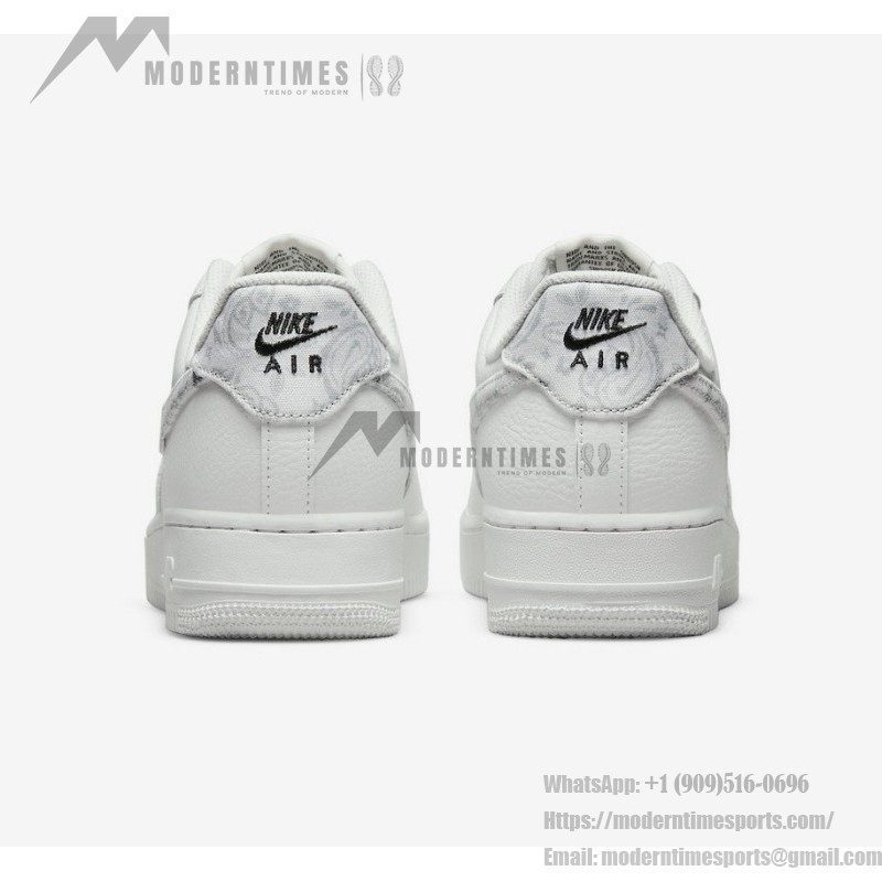 Nike Air Force 1 Low "White Paisley" - エレガントなホワイトスニーカー Nike Air Force 1 Low "White Paisley" DJ9942-100 クラシックホワイトスニーカー