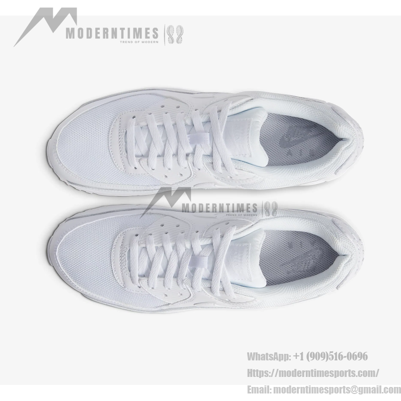Nike Air Max 90 CN8490-100 - 洗練されたデザインと日常の快適さ Nike Air Max 90 CN8490-100 - トリプルホワイトスニーカー