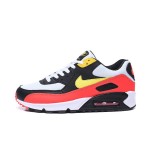 Nike Air Max 90 AJ1285-109 - 大胆なスタイルと究極の快適性 Nike Air Max 90 AJ1285-109 - ホワイト、ブラック、レッド、イエローのアクセント