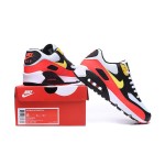 Nike Air Max 90 AJ1285-109 - 大胆なスタイルと究極の快適性 Nike Air Max 90 AJ1285-109 - ホワイト、ブラック、レッド、イエローのアクセント