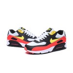 Nike Air Max 90 AJ1285-109 - 大胆なスタイルと究極の快適性 Nike Air Max 90 AJ1285-109 - ホワイト、ブラック、レッド、イエローのアクセント