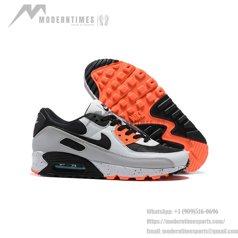 Nike Air Max 90 DC9845-100 - グレー、ブラック&オレンジのスニーカー Nike Air Max 90 DC9845-100 - グレー、ブラック&オレンジのスニーカー、斑点模様のミッドソール付き