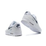 Nike Air Max 90 DH1316-101 - スタイリッシュなホワイトスニーカー Nike Air Max 90 DH1316-101 - ネイビーとグリーンアクセントが特徴のホワイトスニーカー