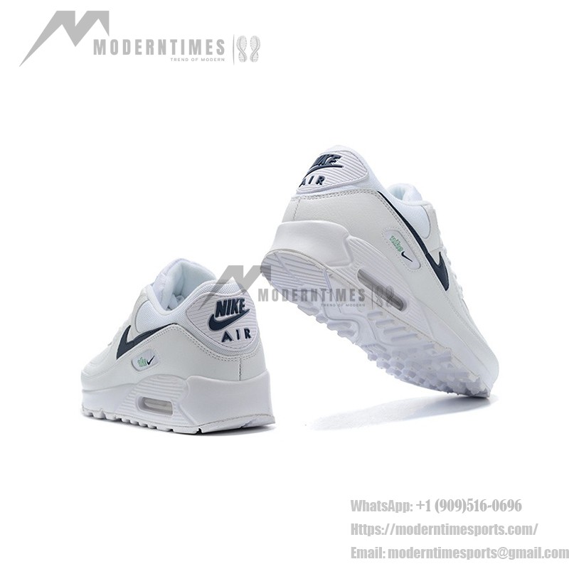Nike Air Max 90 DH1316-101 - スタイリッシュなホワイトスニーカー Nike Air Max 90 DH1316-101 - ネイビーとグリーンアクセントが特徴のホワイトスニーカー